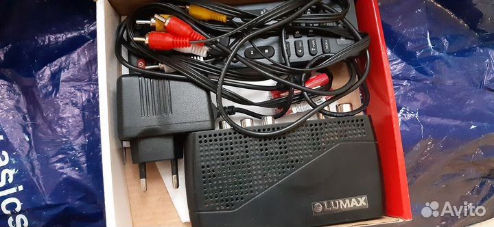 Тв приставка DVB t2 в упаковке