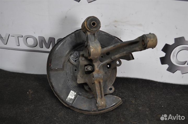 Ступица задняя левая toyota camry ACV40