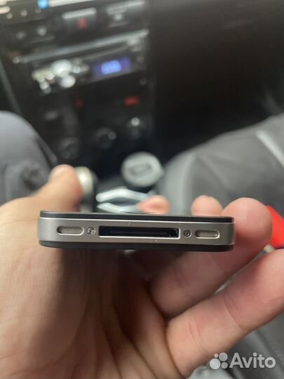 iPhone 4S, 16 ГБ
