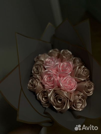 Букет из атласных лент