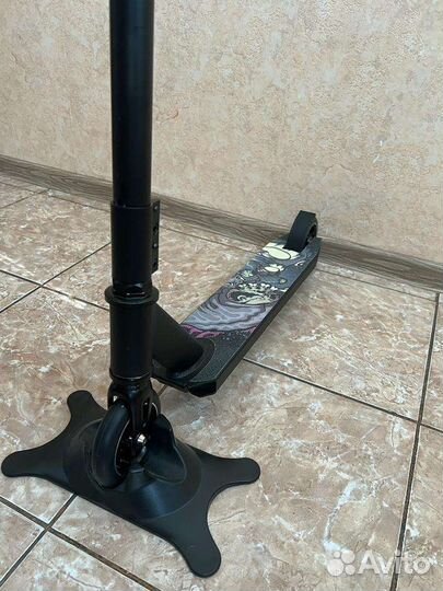 Самокат трюковой