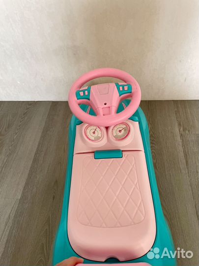 Машинка толокар