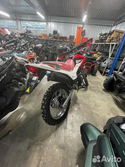 Мотоцикл кросс, эндуро, питбайк Irbis TTR 250