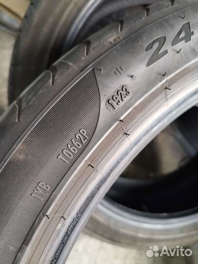 Pirelli P Zero 245/40 R20 99Y