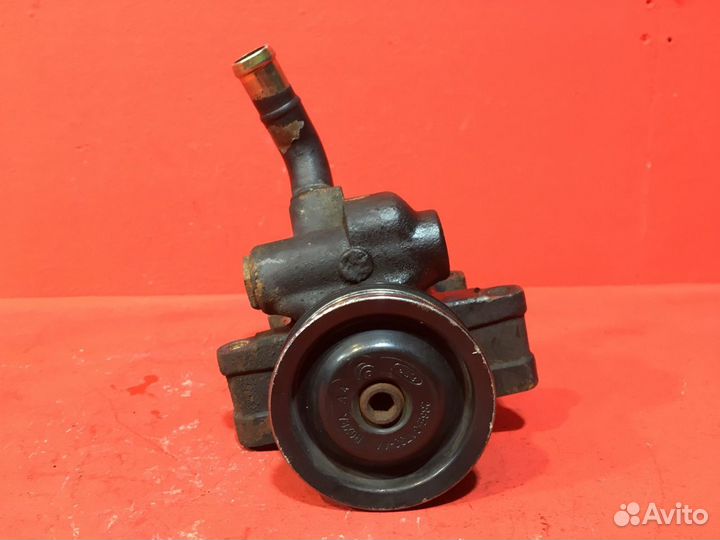 Насос гура для Ford Fusion fxjb, 1.4 Duratec (Б/У)