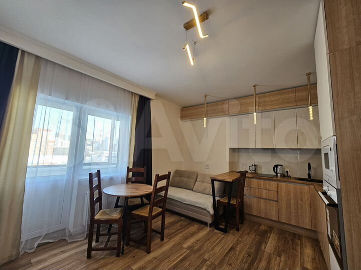 2-к. квартира, 68 м², 9/18 эт.
