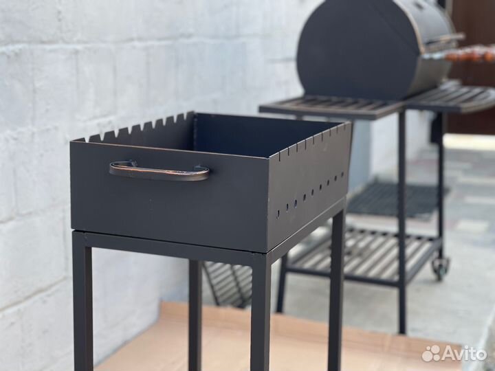 Мангал № 0031 Дачный с дровницей