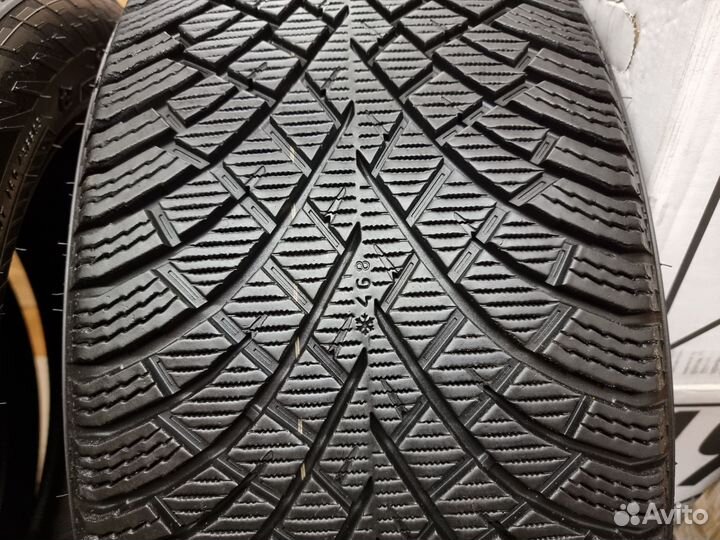 Nokian Tyres Hakkapeliitta R5 SUV 275/45 R21 110T