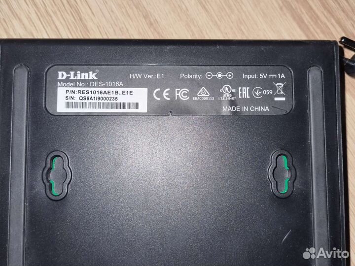 Коммутатор D-Link DES-1016A