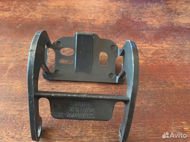 Комплект рычаг с крыш. омыв-ля bmw f10 дорест пр