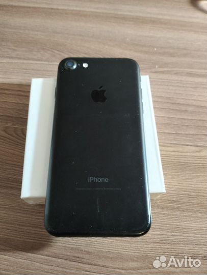 iPhone 7, 32 ГБ