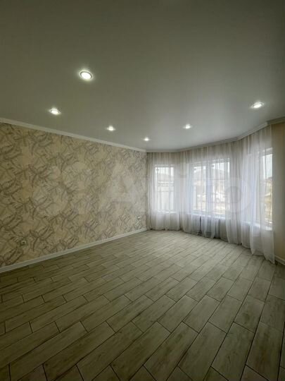 Коттедж 109 м² на участке 3,3 сот.