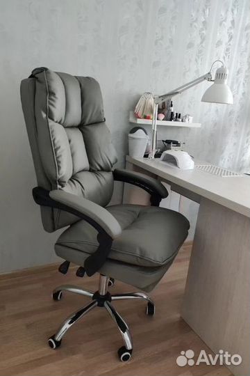 Компьютерное кресло Boss с функцией массажа