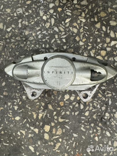 Супорта тормозные Akebono infiniti Fx 37