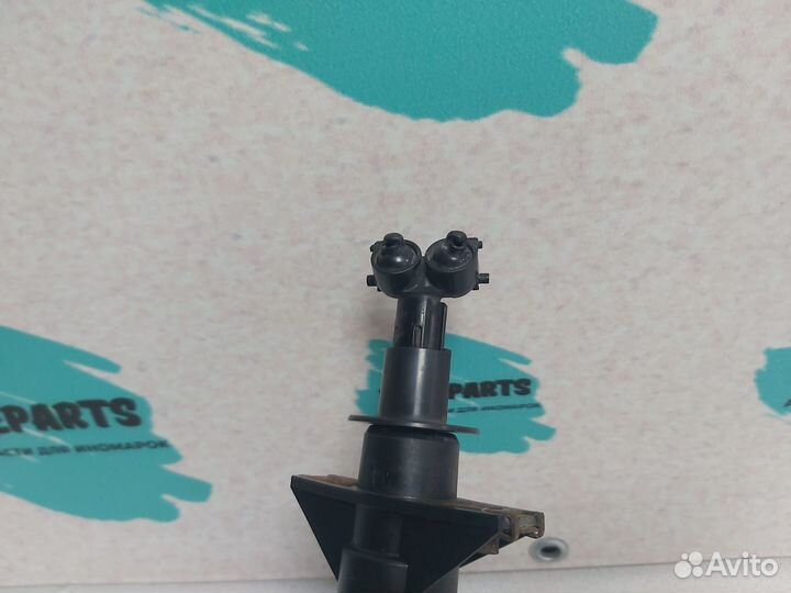 Форсунка омывателя фары Mazda 3 BK LH 2002-2009