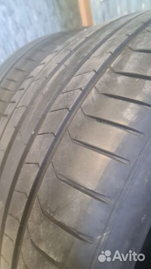Pirelli P Zero 275/40 R21 и 315/35 R21