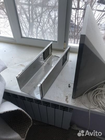 Вытяжка Electrolux