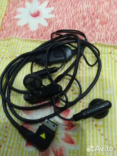 Наушники-гарнитура Alcatel, Samsung, Sony Ericsson