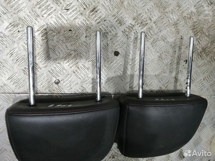 Подголовник передний Nissan Juke F15