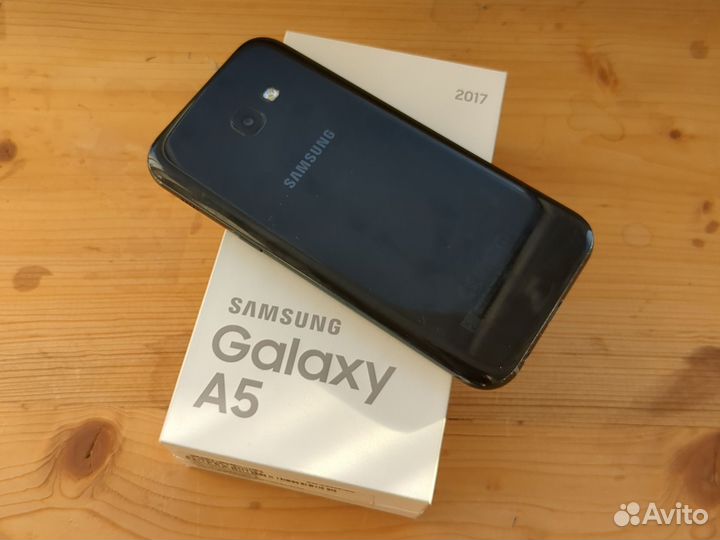 Телефон Samsung galaxy a5 2017 sm a520f