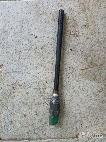 Датчик уровня масла Citroen-Peugeot 96546136