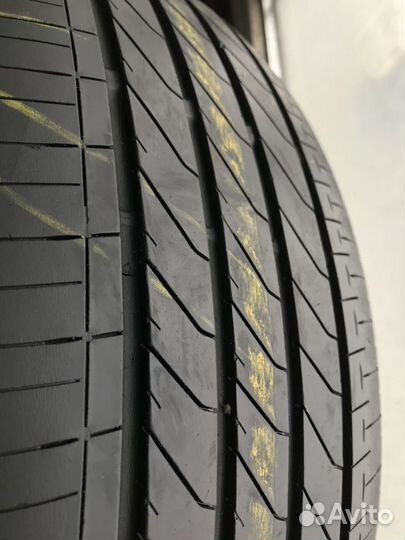 Bridgestone Turanza T005A 215/55 R17 94W