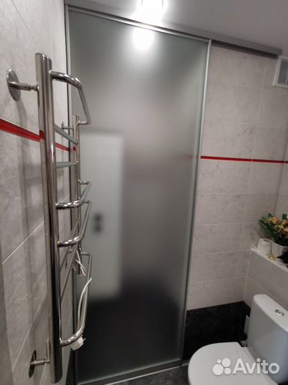 Раздвижная межкомнатная дверь в санузел № 4096