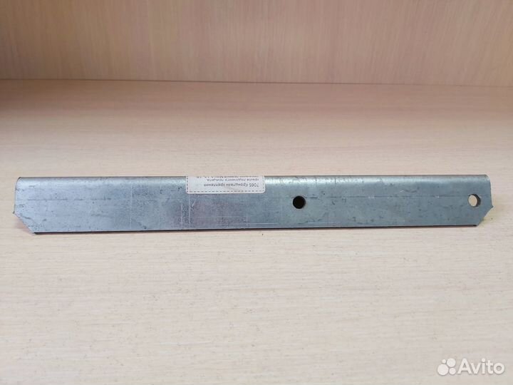 Кронштейн крепления крыла прицепа лодочного, пере