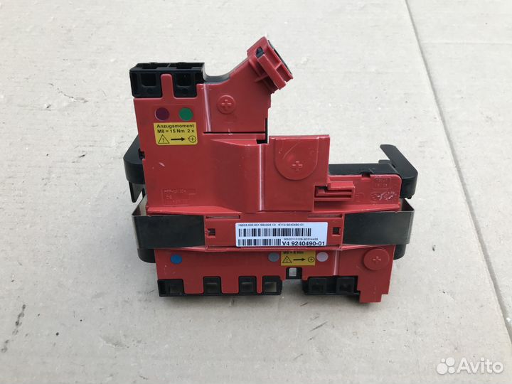 Блок предохранителей на клемму BMW 5 7 F01 F02 F10