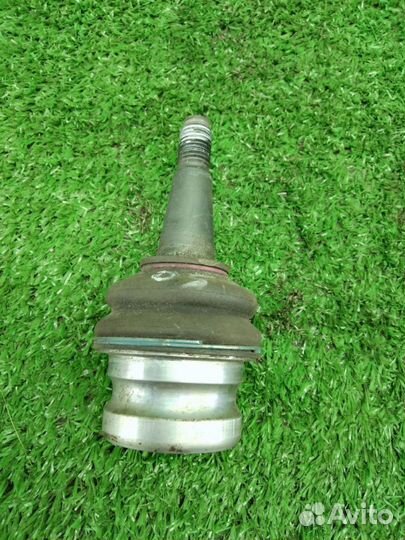 Опора шаровая передняя нижняя Audi A4 B8 8K 3231