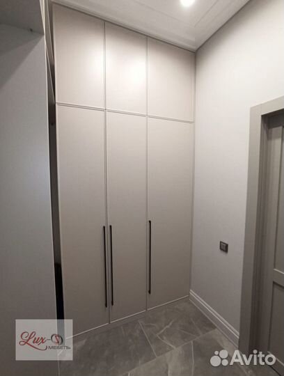 Шкаф. Изготовление мебели