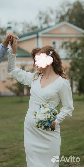 Свадебное платье 42