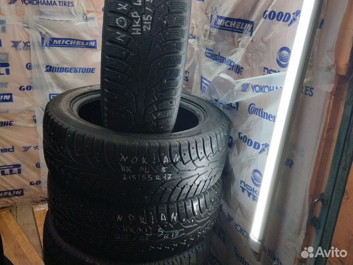 Nokian Tyres Hakkapeliitta 5 215/55 R17 98T