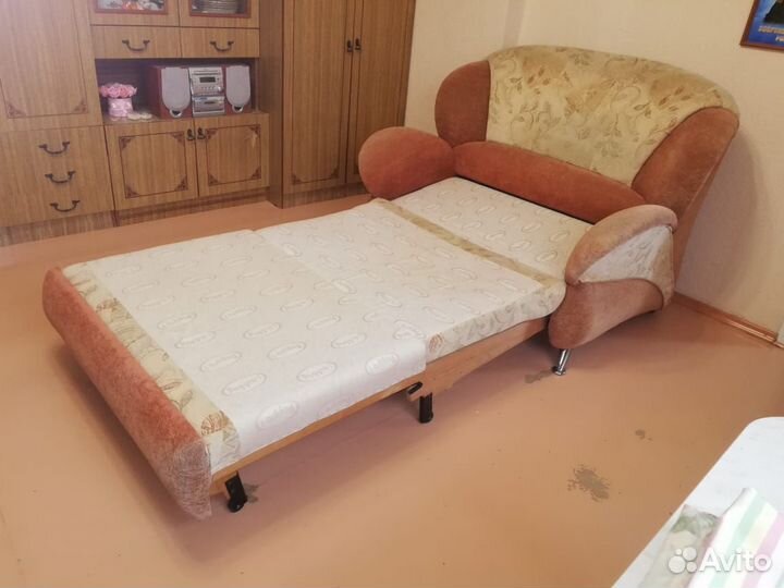 Мини диван раскладной бу
