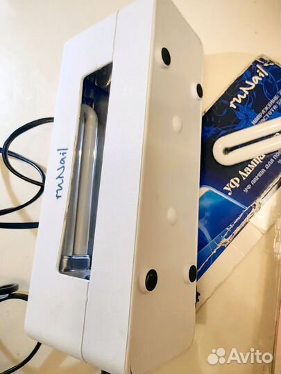 Лампа уфо и набор типс для маникюра