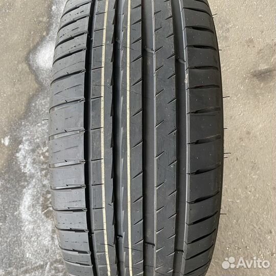 Michelin Pilot Sport 4 245/45 R18 100Y