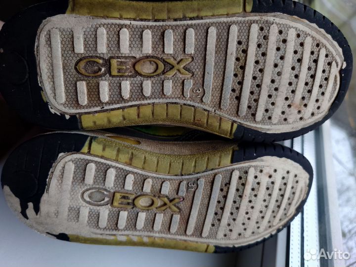 Кроссовки geox 31