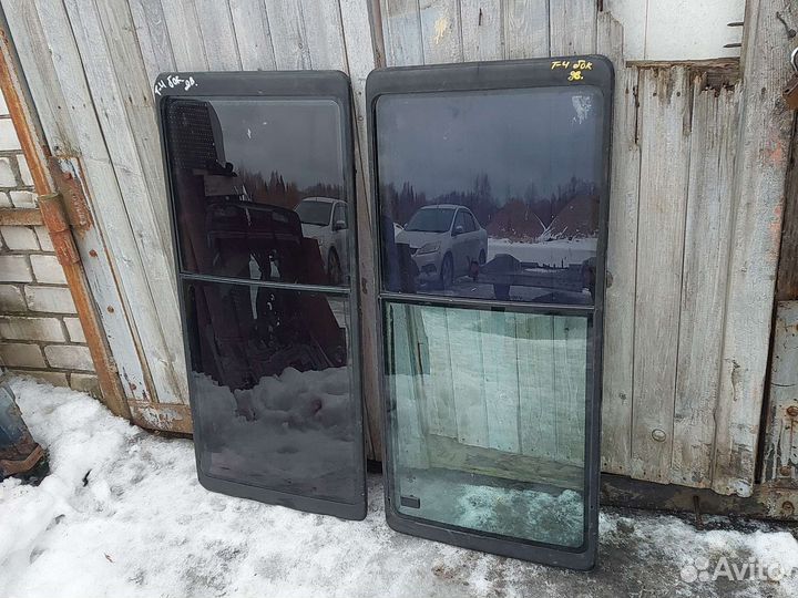 Стекло салона Фольксваген Т4 мульт