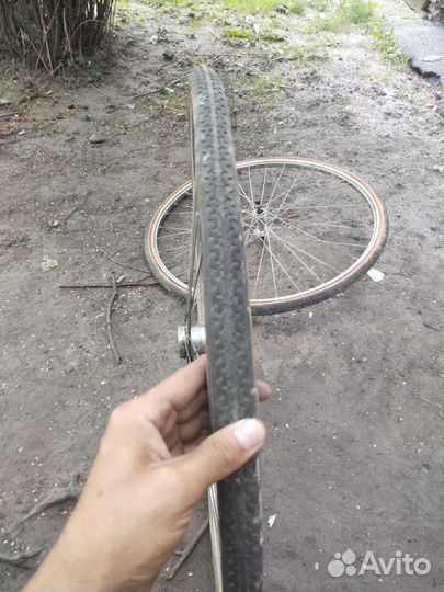 Колеса на шоссейный велосипед