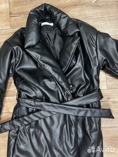 Пальто женское кожаное зимнее