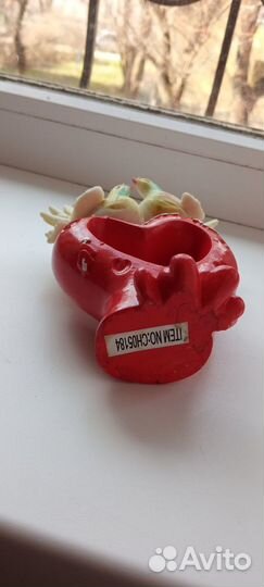 Деревянная шкатулка