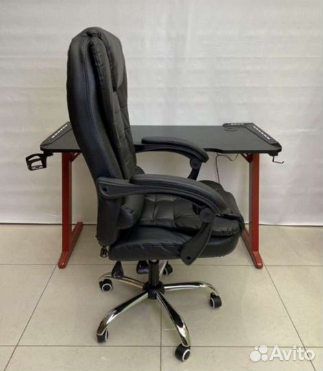 Компьютерное кресло с функцией массажа