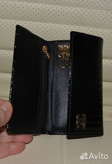 Ключница CH B9048 A кожа лак новая 12,5*6,5 см