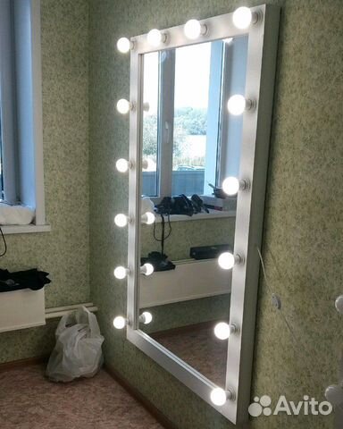 Гримерное зеркало