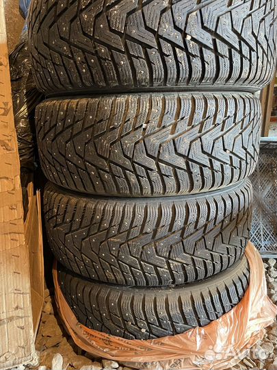 Hankook Winter I'Pike RS2 W429 235/55 R17 66R