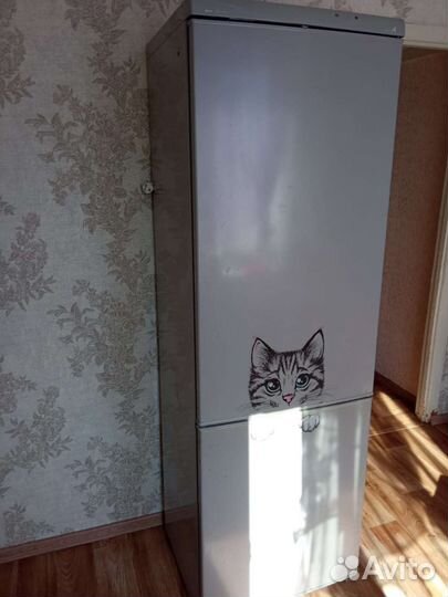 Холодильник бу