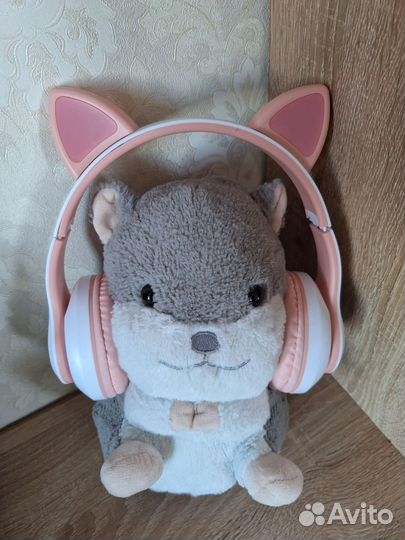 Большие беспроводные наушники светящиеся с ушками