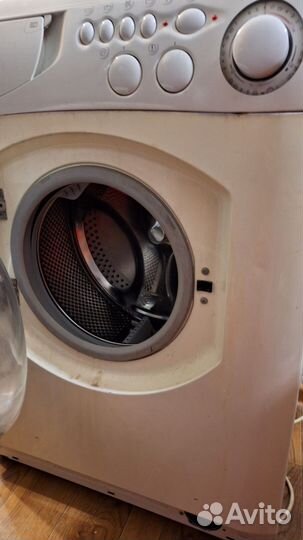 Стиральная машина Ariston