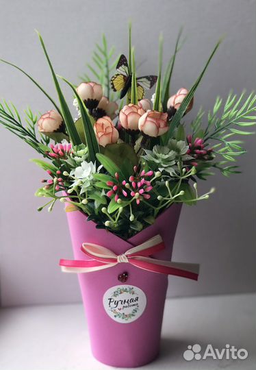 Топиарии, букеты из искусственной зелени и цветов