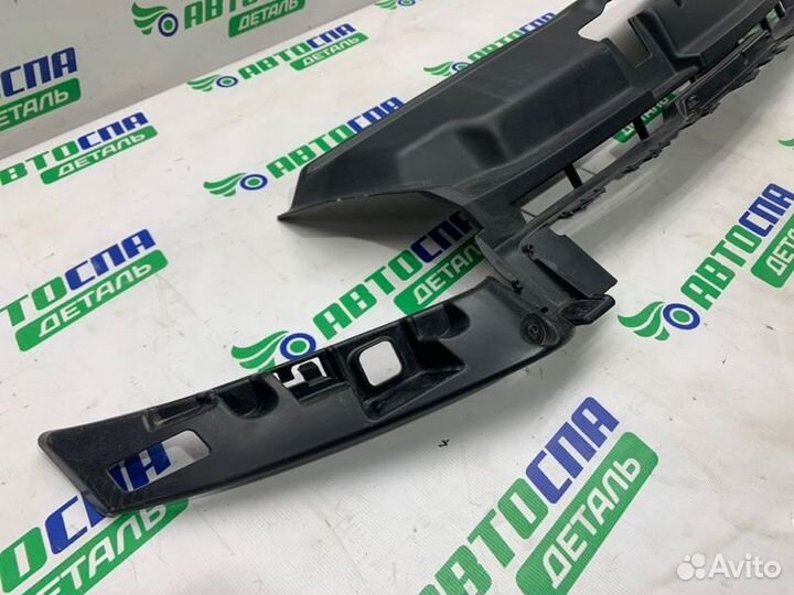 Кронштейн бампера передний Peugeot 208 хетчбек 3D